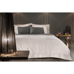 GUY LAROCHE SHEET SILKY NATURAL 270X280 GUY LAROCHE SHEET SILKY NATURAL 270X280