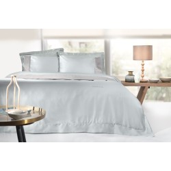 GUY LAROCHE DUVET COVER COTTON SATIN QUEEN SIZE WITH 2 PILLOW CASES SILKY MOONLIGHT SET 3 PCSC GUY LAROCHE DUVET COVER COTTON SATIN QUEEN SIZE WITH 2 PILLOW CASES SILKY MOONLIGHT SET 3 PCSC