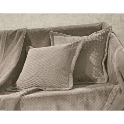 GUY LAROCHE ΔΙΑΚΟΣΜΗΤΙΚΗ ΜΑΞΙΛΑΡΟΘΗΚΗ RUBICON CAMEL 45X45 GUY LAROCHE ΔΙΑΚΟΣΜΗΤΙΚΗ ΜΑΞΙΛΑΡΟΘΗΚΗ RUBICON CAMEL 45X45
