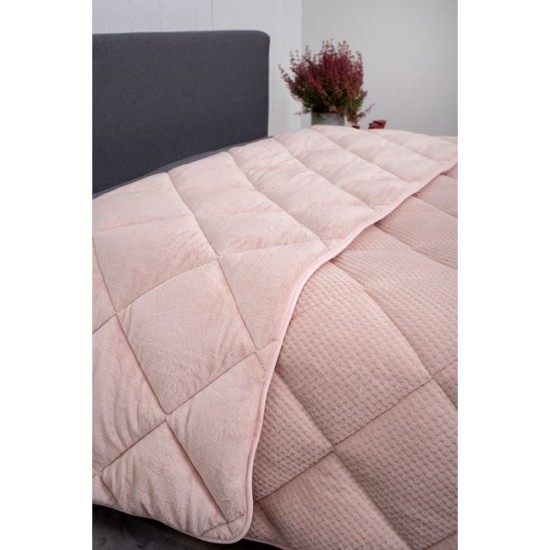 NAF NAF LUXURY FURRY BLANKET – Powder - 67141 NAF NAF LUXURY FURRY BLANKET – Powder